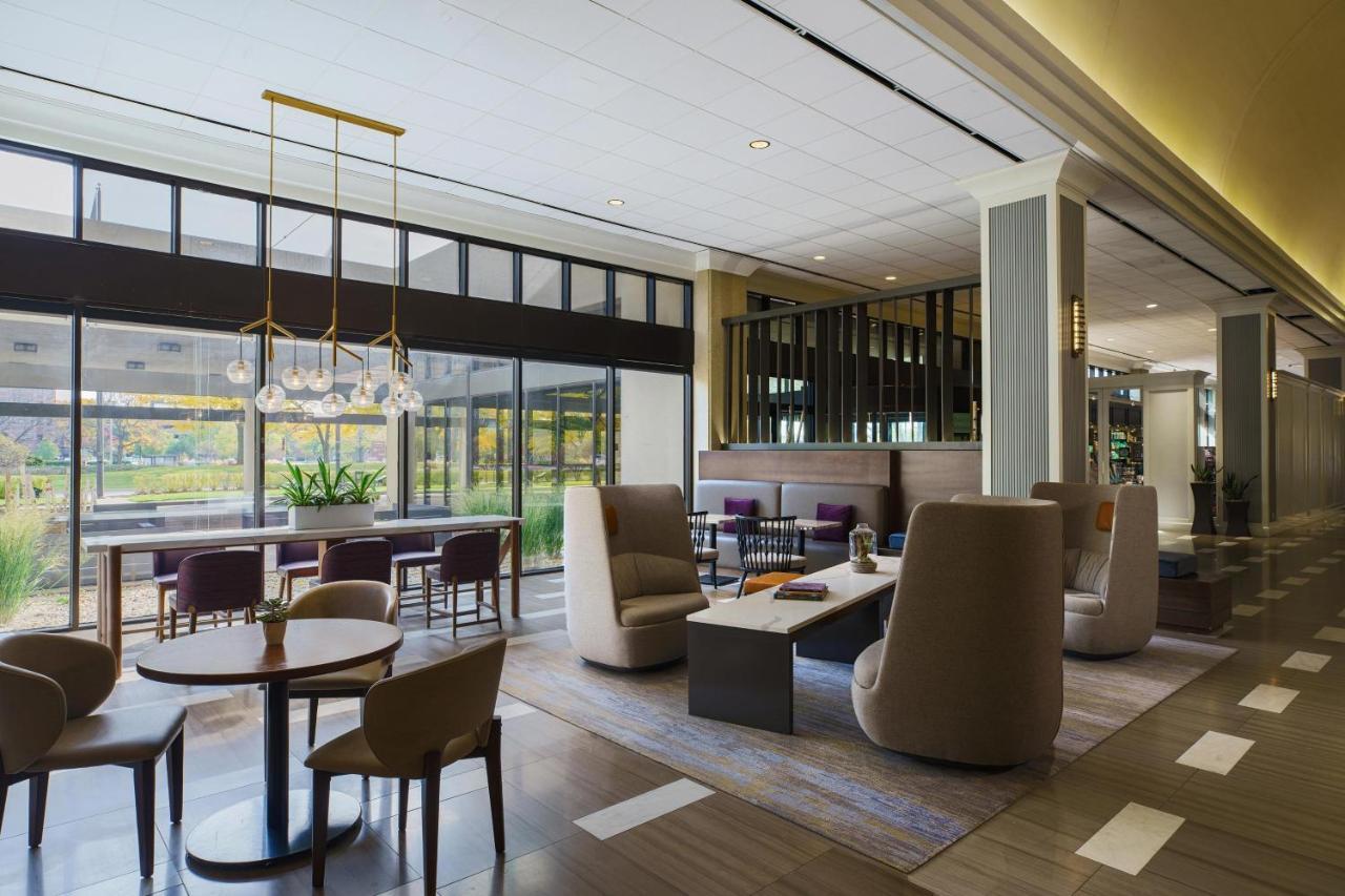 The Westin O'Hare Hotel Rosemont Exterior photo