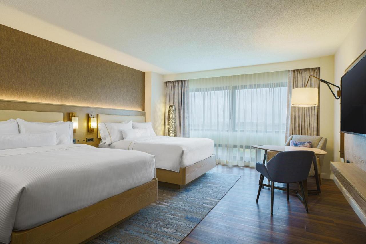 The Westin O'Hare Hotel Rosemont Exterior photo