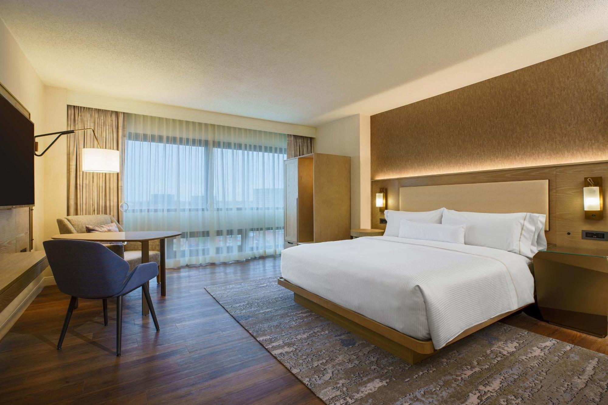 The Westin O'Hare Hotel Rosemont Exterior photo
